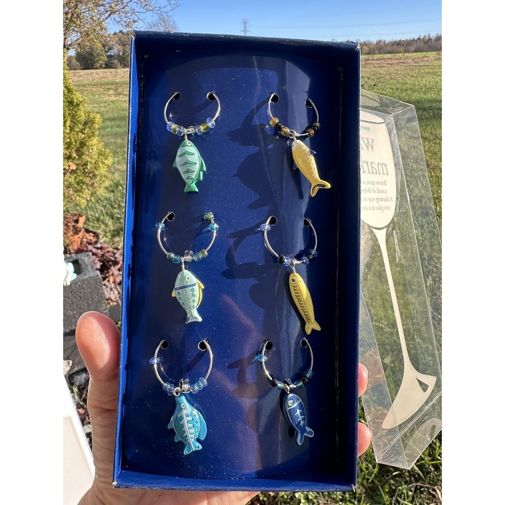 NIB Set of 6‎ Wine Glass Charms Fish Boston Warehouse Drink Markers